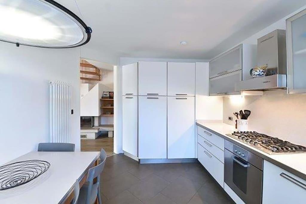 메라노 Penthouse In The Centre 아파트 외부 사진